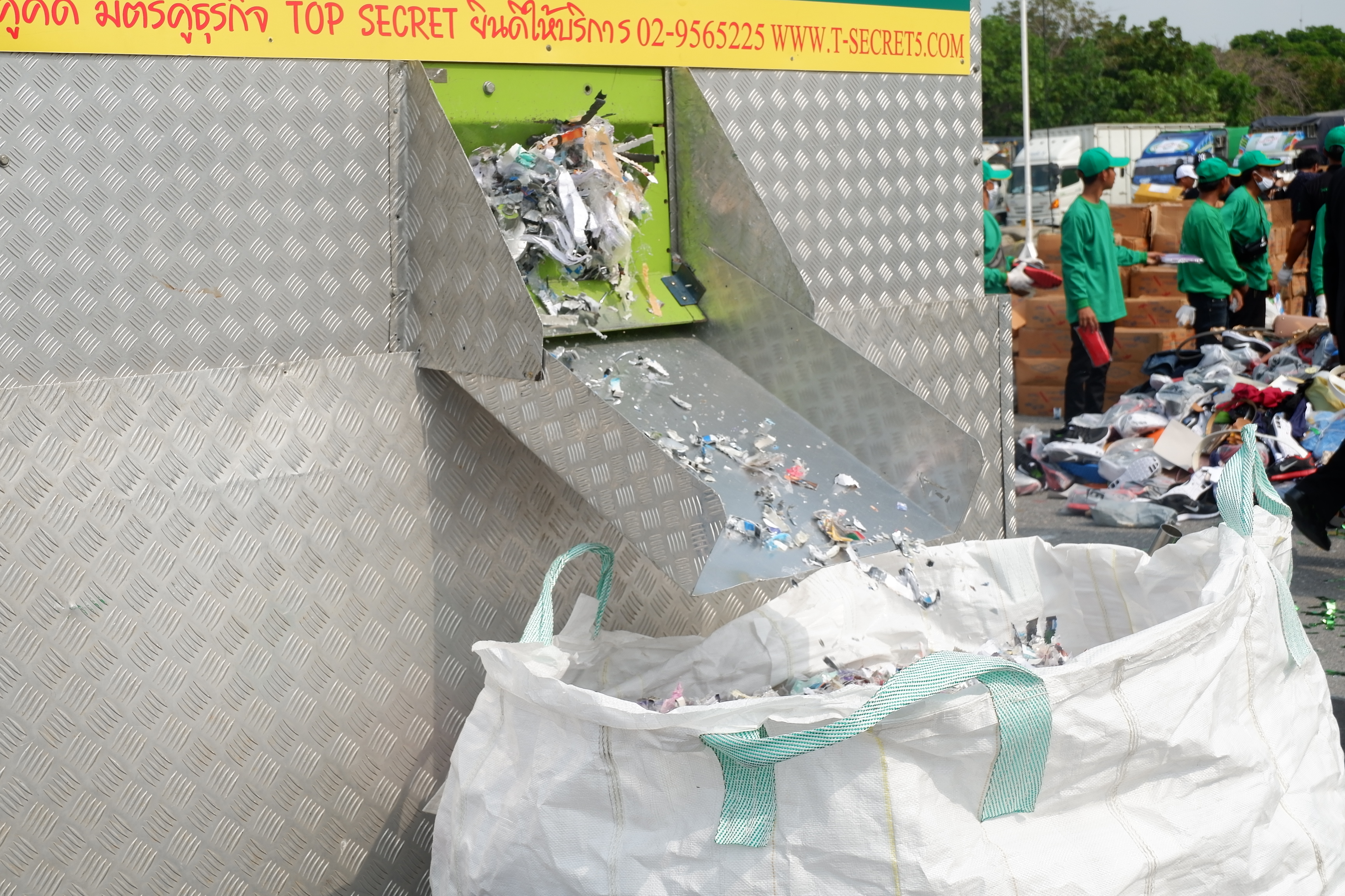 trash compacter
